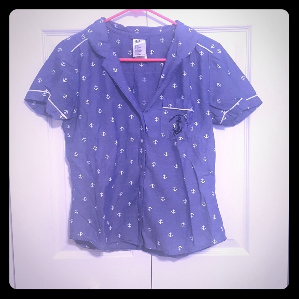 H&M button down sleep shirt.